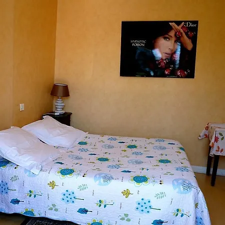 Le Mont Royal 3* Réalmont