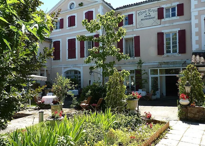 فندق Le Mont Royal 3*