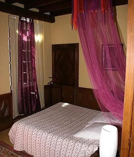 Le Mont Royal فندق Réalmont